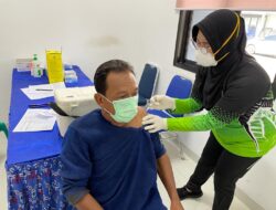 Demi Terciptanya Kekebalan Tubuh Masyarakat, BK Kelapa Gading Lantamal III Jakarta Terus Adakan Vaksinasi